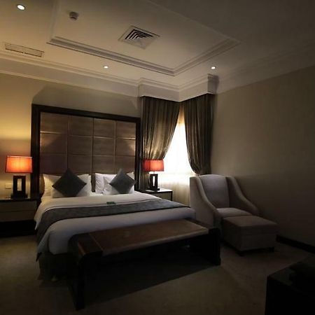 Boudl Hotel Suites Fahahil Кувейт Екстериор снимка